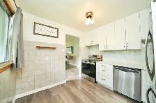 3 BEDROOM FAMILY HOME WITH A FULL BASEMENT & GARAGE - Photo 3
