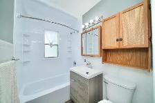 3 BEDROOM FAMILY HOME WITH A FULL BASEMENT & GARAGE - Photo 9
