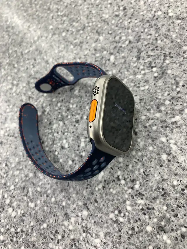Apple Watch Ultra 3 64 GB