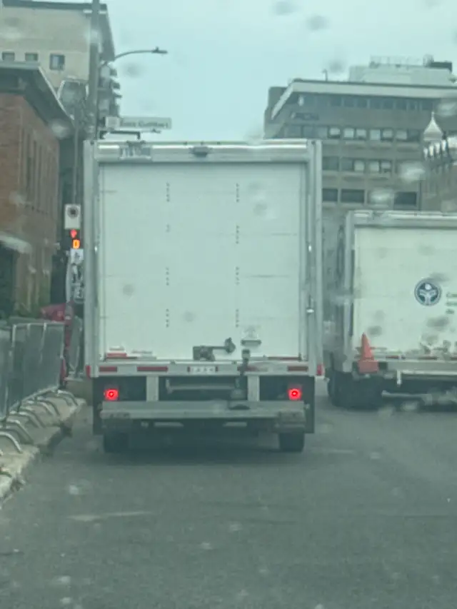 courier drivers needed