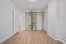Bright 2-Bedroom Apartment in High Park - Photo 8