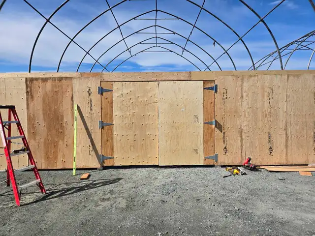 looing for construction workers for major projects in the north