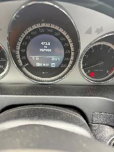 2011 MERCEDES-BENZ C300 4MATIC ($5,600) - Photo 2