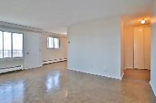 ONE MONTH FREE!   2 Bedroom Kilborn Ave. Alta Vista/Smyth/Bank - Photo 3