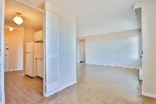 ONE MONTH FREE!   2 Bedroom Kilborn Ave. Alta Vista/Smyth/Bank - Photo 6