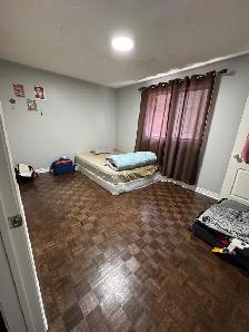 Private room for rent - Photo 2