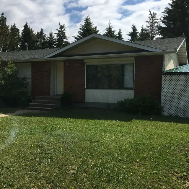 Bachelor Suite near Leduc, Nisku
