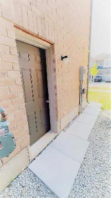 Basement for rent - Photo 3