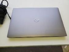 Dell précision 5540, i7 9ème gén,32GB,512GB, Nvidia 4GB,Win 11 - Photo 3
