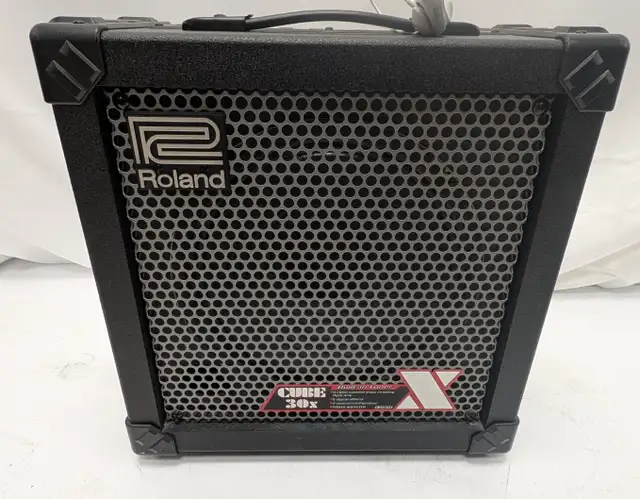 (B8340) Roland Cube 30-X Amplifier