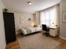 Private Bedroom for Rent in York University Village - Photo 2