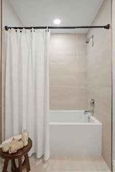 1 Bed, 1   Den Apartments Available NOW in Lucan, ON! - Photo 11