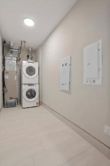 1 Bed, 1   Den Apartments Available NOW in Lucan, ON! - Photo 12