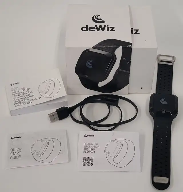 deWiz 100 Wearable Golf Swing Analyzer   Box & Charger