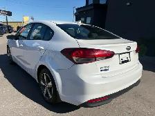 2018 KIA FORTE LX  - HEATED SEATS - BACK-UP CAM - BUCKET SEATS - Photo 3