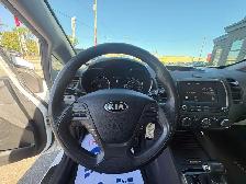 2018 KIA FORTE LX  - HEATED SEATS - BACK-UP CAM - BUCKET SEATS - Photo 11