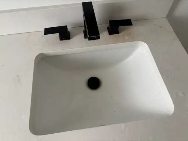looking for someone to work a cleaning job