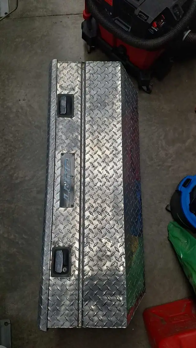 LUND 9447 Truck Bed ToolBox