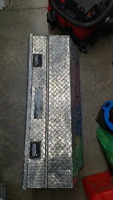 LUND 9447 Truck Bed ToolBox