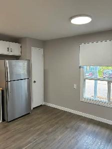 3bed 2bath townhouse for $1700. Special incentives included - Photo 2