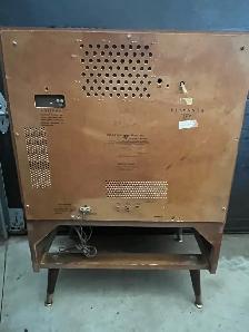 Antique Televisions - Photo 2