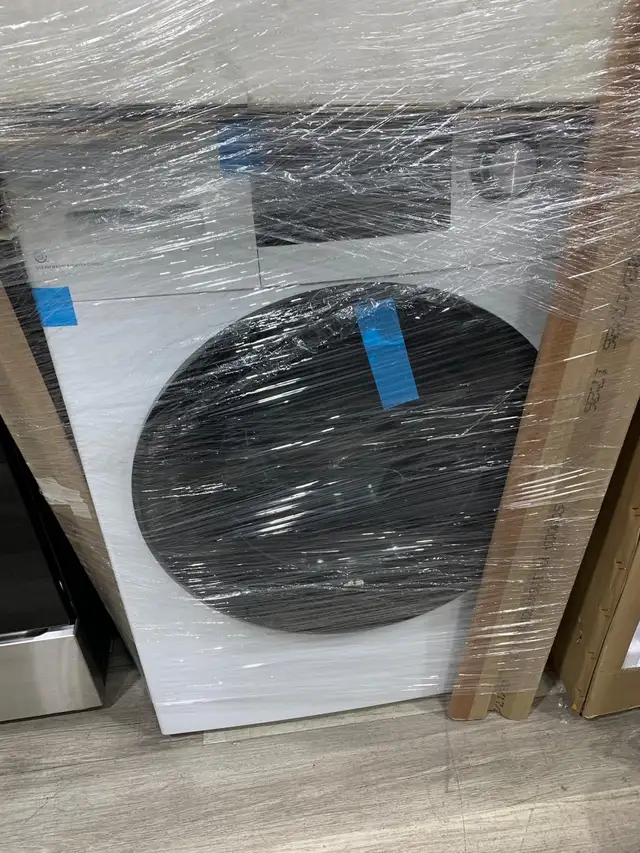 GE 2.4 Cu.Ft. All in One Ventless Washer Dryer Combo
