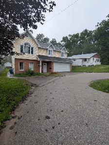 5-Bedroom Home for Sale By Owner – Orillia, Ontario