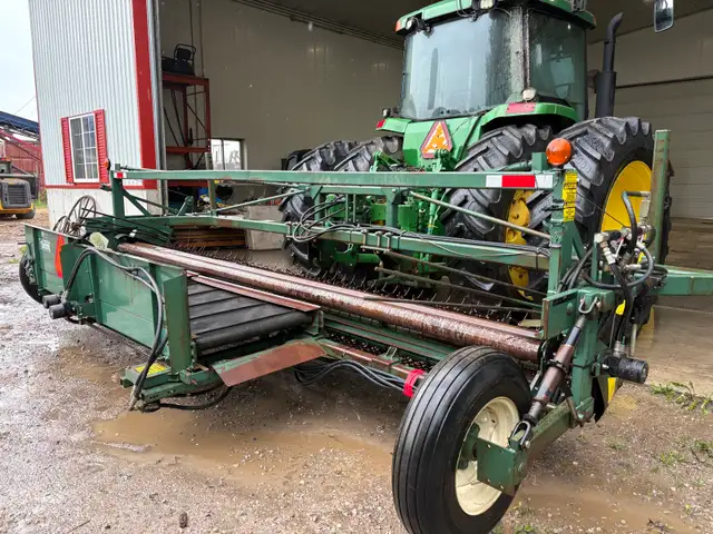 Pickett edible bean winrower