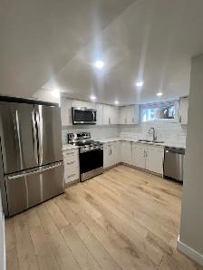 UTILITIES INCLUDED! INNER CITY! GREAT DEAL - Photo 8