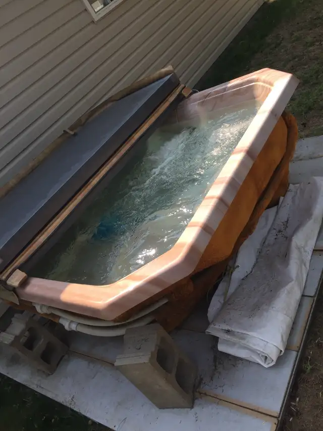Hot tub, cold, FREE