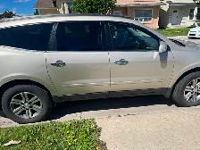 2017 Chevrolet Traverse LT - SUV - 8 Passenger - 173, 000KM - Photo 3