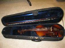 Vintage 4/4 Full Size Violin - Photo 2