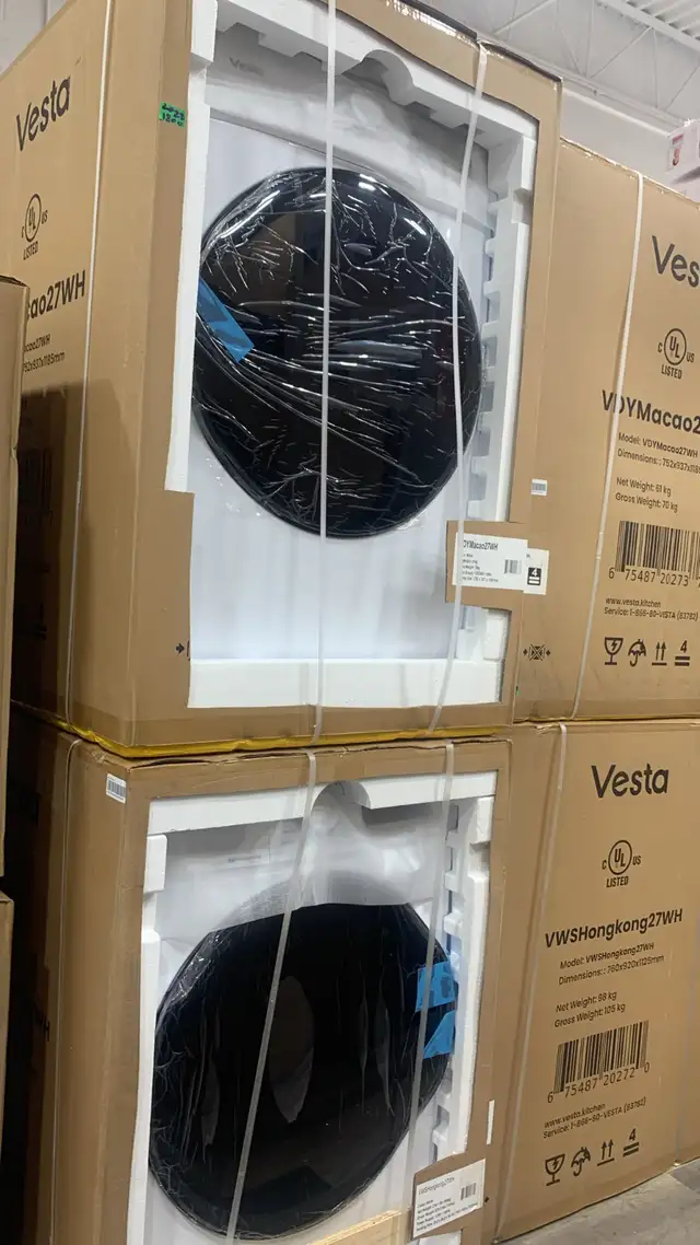 Vesta Washer and Dryer Set For Sale