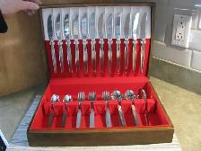 Coutellerie Pour 12 couverts - Photo 3