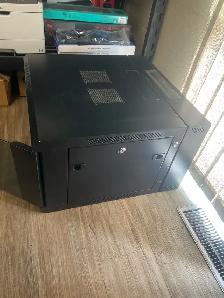 Toten 6U Mountable Server Rack - Photo 3