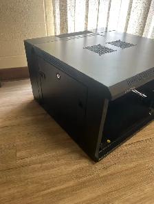 Toten 6U Mountable Server Rack - Photo 5