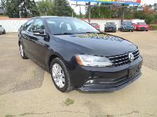 2017 Volkswagen Jetta Sedan 1.4 TSi Auto Wolfsburg Edition | R C