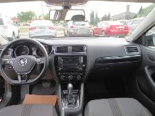 2017 Volkswagen Jetta Sedan 1.4 TSi Auto Wolfsburg Edition | R C - Photo 11
