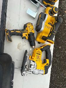Contractor tool and equipment dispersal sale - Photo 4