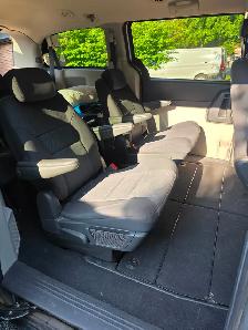 2010 Dodge Grand Caravan SE with Stow-n-Go - Photo 4