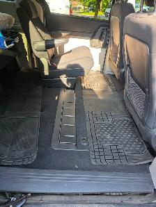 2010 Dodge Grand Caravan SE with Stow-n-Go - Photo 9