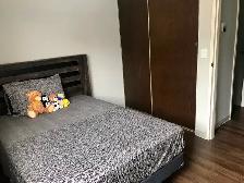 Subletting 2 bedroom apartment and selling some furniture - Photo 9