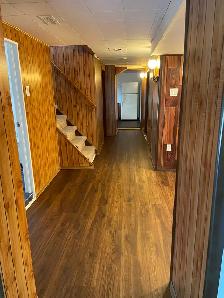 Room for rent detached house rented by females. - Photo 5