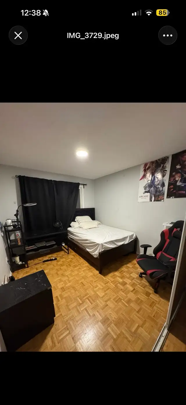 2-Month Furnished Private Room Near Algonquin – All-Inclusive