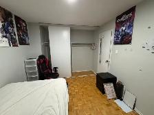 2-Month Furnished Private Room Near Algonquin – All-Inclusive - Photo 2
