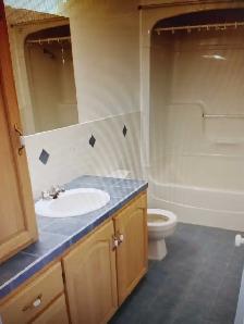 2 bedroom Apt. - Photo 6