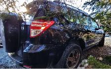 $1700! Black 2010 Toyota Rav4 Auto SUV AWD! For off road/Fix it - Photo 2