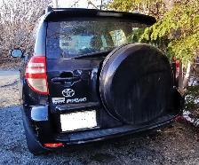 $1700! Black 2010 Toyota Rav4 Auto SUV AWD! For off road/Fix it - Photo 3