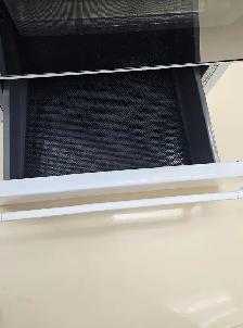 Frigidaire Electric Range - Photo 4