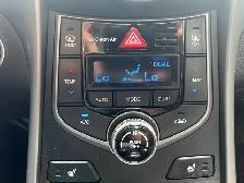 2016 Hyundai Elantra Limited, Extra Clean Leather , Nav - Photo 8